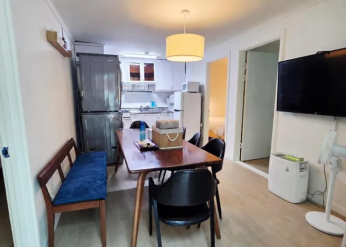 Tatil Evi 10 Minutes To Gocheok Sky Dome Concert Group Hongdae Gangnam Myeongdong 30 Minutes 2 Bathrooms Bbq